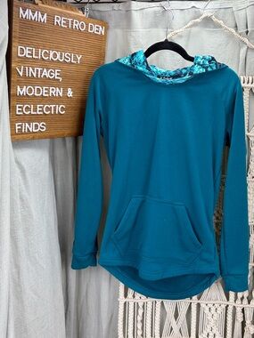 Huntworth Teal Hooded Pullover Sweatshirt with Patterned Hood Lining | Small